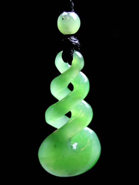 Triple Twist jade Pendant